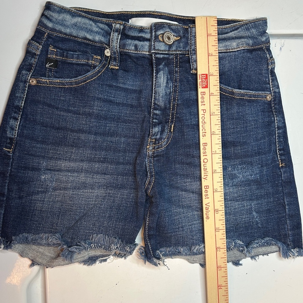 KanCan High Rise Jean Shorts Women's Size Small, Medium Wash Denim - Picture 4 of 5